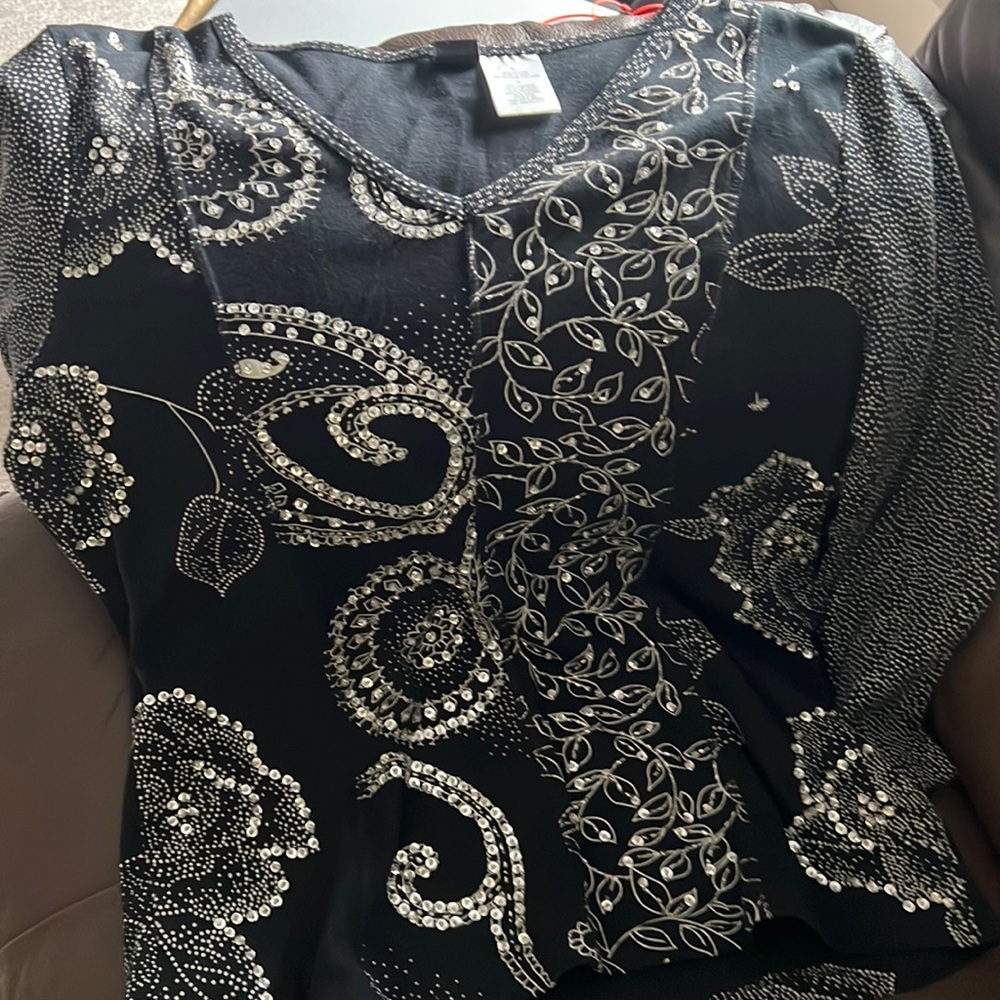 Pretty black cotton top with beads